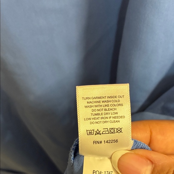 Figs Blue V-Neck Casma Scrub Top in Sz XXL - Picture 7 of 8